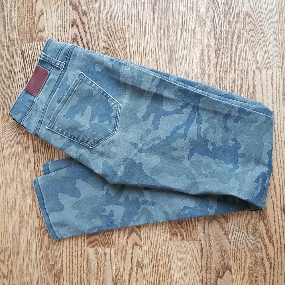 (27) Bluenotes Camouflage Print Super Skinny Lauren Jeans 90s Hunting Camping